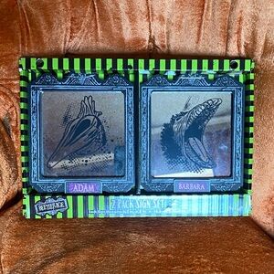 Spirit Beetlejuice-Themed Reptile Sign Set in Green and Black